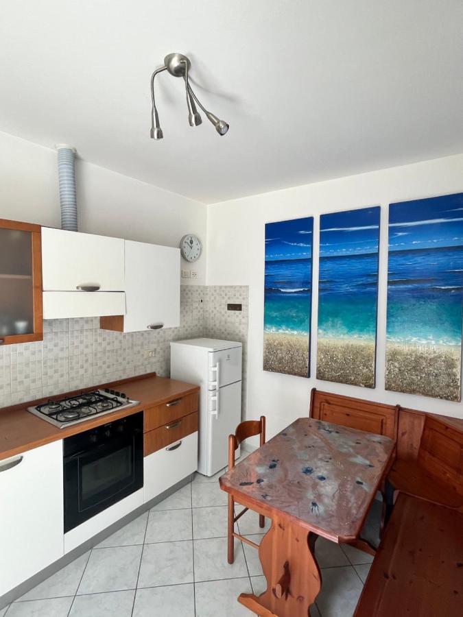 Appart 21 Artistic Beach Apartment لينانو سابيادورو المظهر الخارجي الصورة