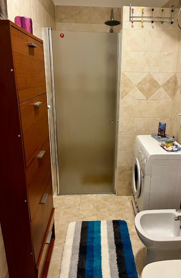 Appart 21 Artistic Beach Apartment لينانو سابيادورو المظهر الخارجي الصورة